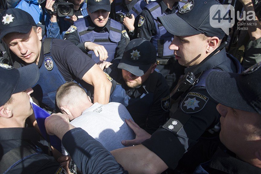 “Марш Равенства” в Киеве: политики, провокации и беспрецедентные меры безопасности