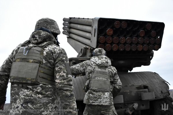 Затримки у військовій допомозі посилюють снарядний голод українських військ, - ISW