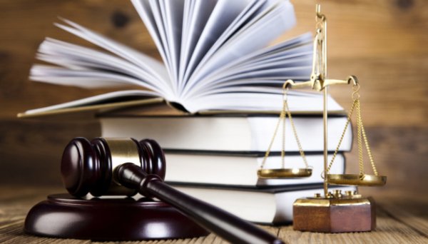 До суду передали справу посадовця Укрнафти, який вимагав ₴160 тисяч хабаря