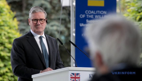 Відновлення авіасполучення з Україною стане можливим після припинення вогню - Стармер