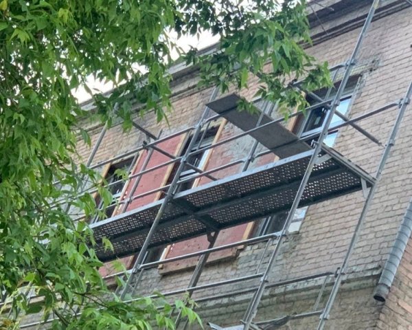 Лук'янівську поліцейську дільницю обшивають мінватою&nbsp;всупереч плану реставрації: деталі