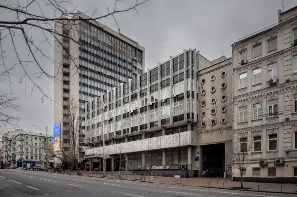 Ревіталізація Будинку кіно у Києві: проєкт архітектурної студії balbek bureau