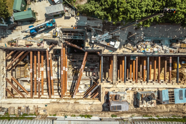 Як виглядають двоярусні тунелі між станціями "Мостицька" та "Варшавська": фото