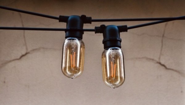 В Україні щодня 400 тисяч споживачів не мають світла через російські удари - Міненерго