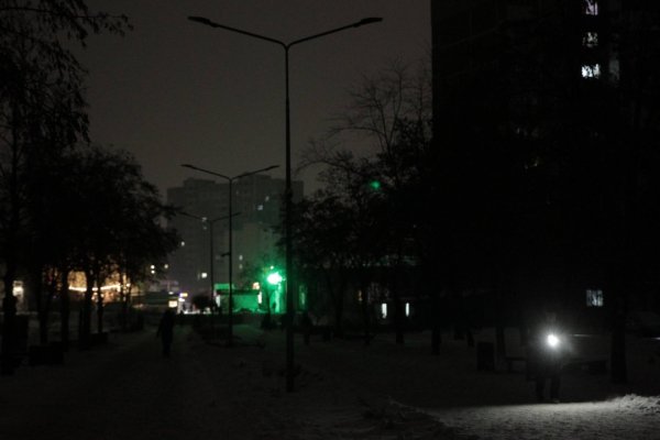 У Києві та кількох районах тривають аварійні знеструмлення - графіки не діють