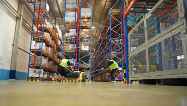 Грошей &laquo;від заробітчан&raquo; усе менше: як це впливає на економіку