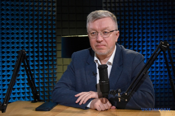 Грошей &laquo;від заробітчан&raquo; усе менше: як це впливає на економіку