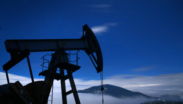 Ціна на нафту падає після повідомлення про план Міжнародного енергетичного агентства вивільнити резерви