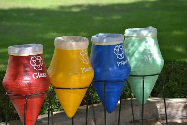 "Все можно продать": как можно зарабатывать, избавившись от ЖЭКов (видео)