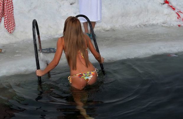 Стало известно, где можно окунуться на Крещение в Киеве